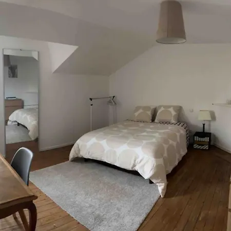 Maisonnette Centre Laval (Mayenne)